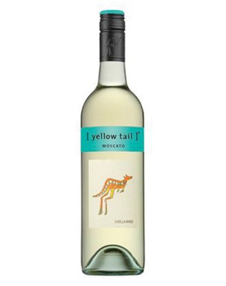Picture of Yellow Tail Moscato 750 Ml