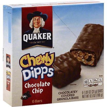 Picture of Quaker Chewy Dipps Granola Bars Chocolate Chip Chocolatey Covered 6.3 Oz